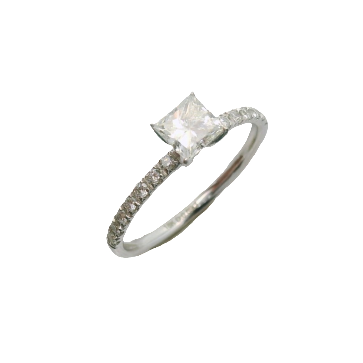 Lila Diamond Ring