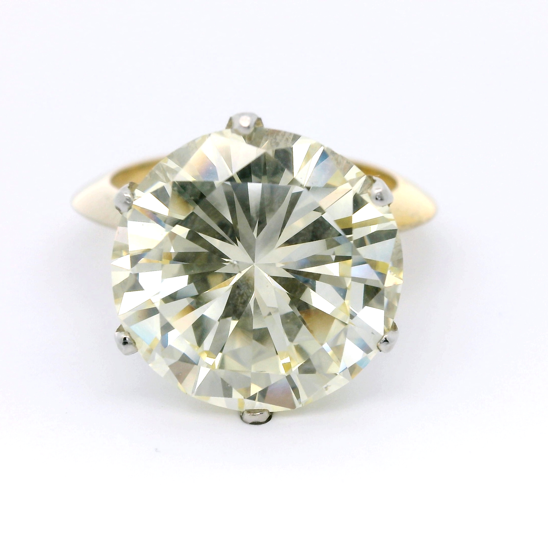 Classic 6-Prong 10 Carat Diamond Solitaire Ring w/ IDCL Certification