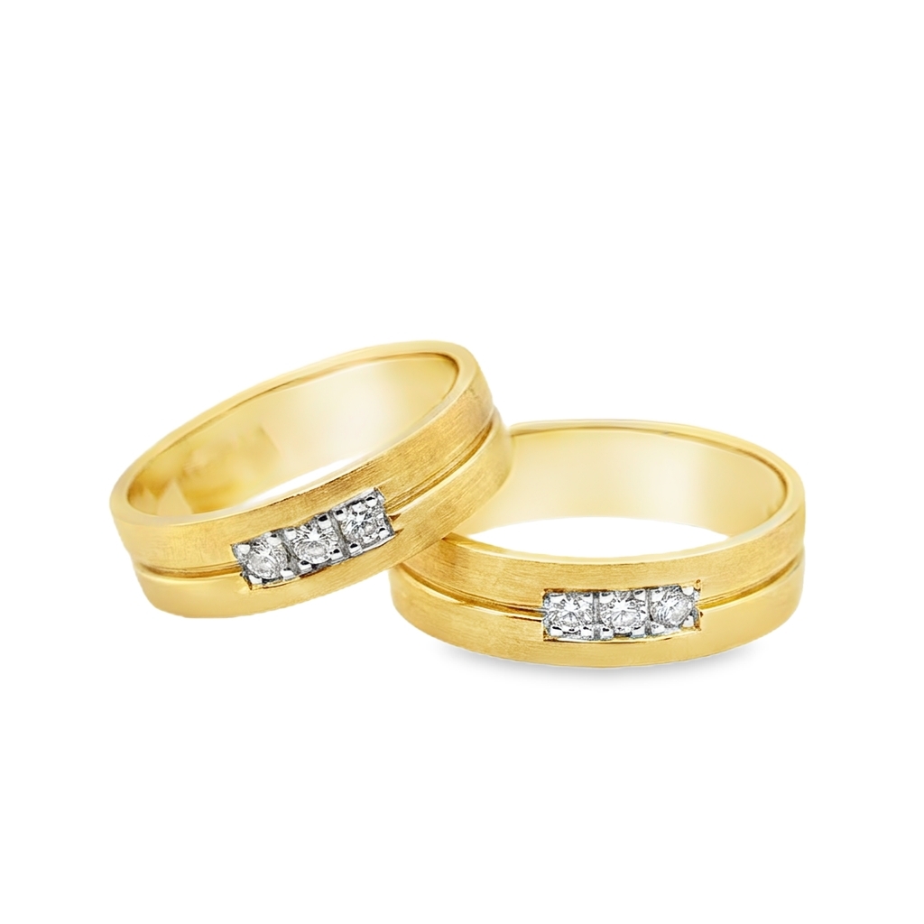 Sarah Diamond Wedding Ring Set
