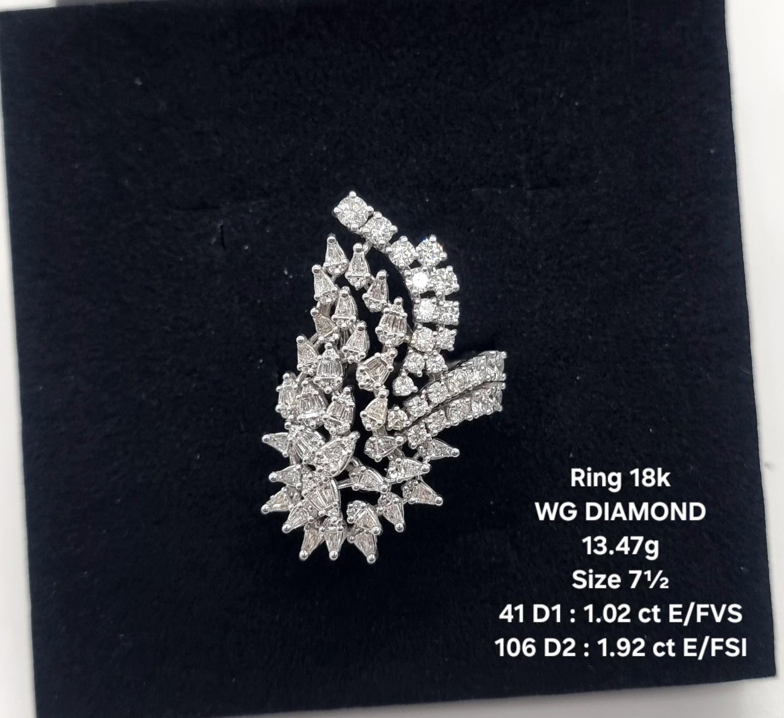 White Gold Diamond Cocktail Ring with Brilliant Round Cut Diamonds