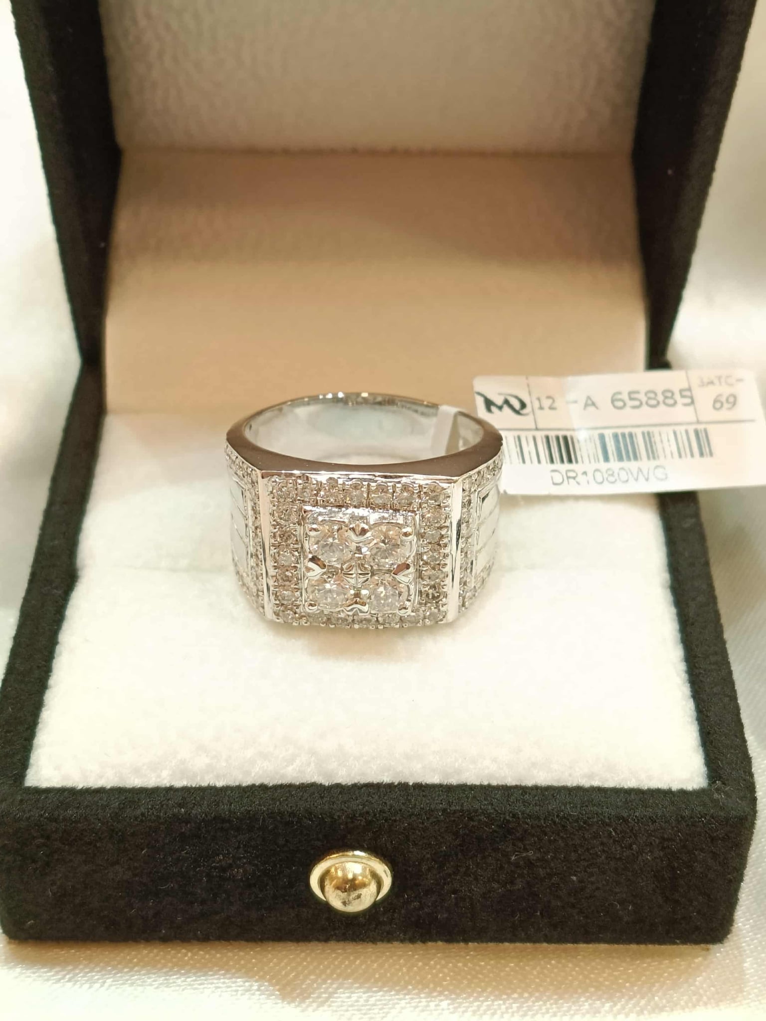 White Gold Signet Ring with Square Cut Diamond