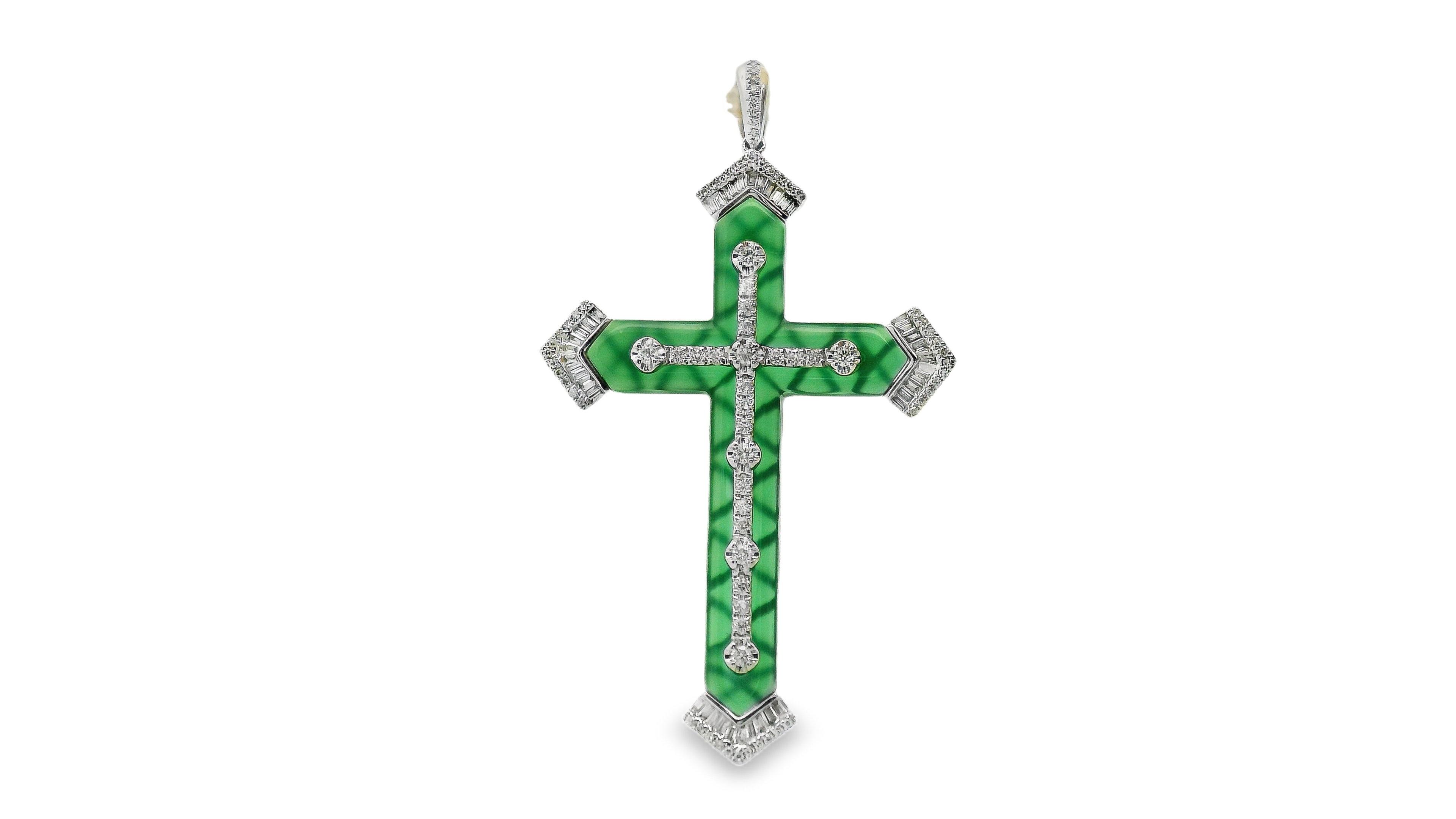 Green Jade Cabochon White Gold Pendant